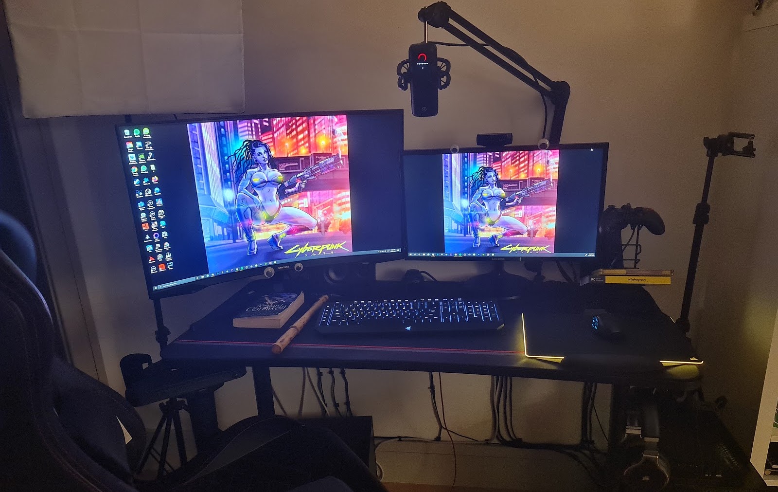 IvanaHyde – Variety Streamer & Model Who's Built a Strong Community